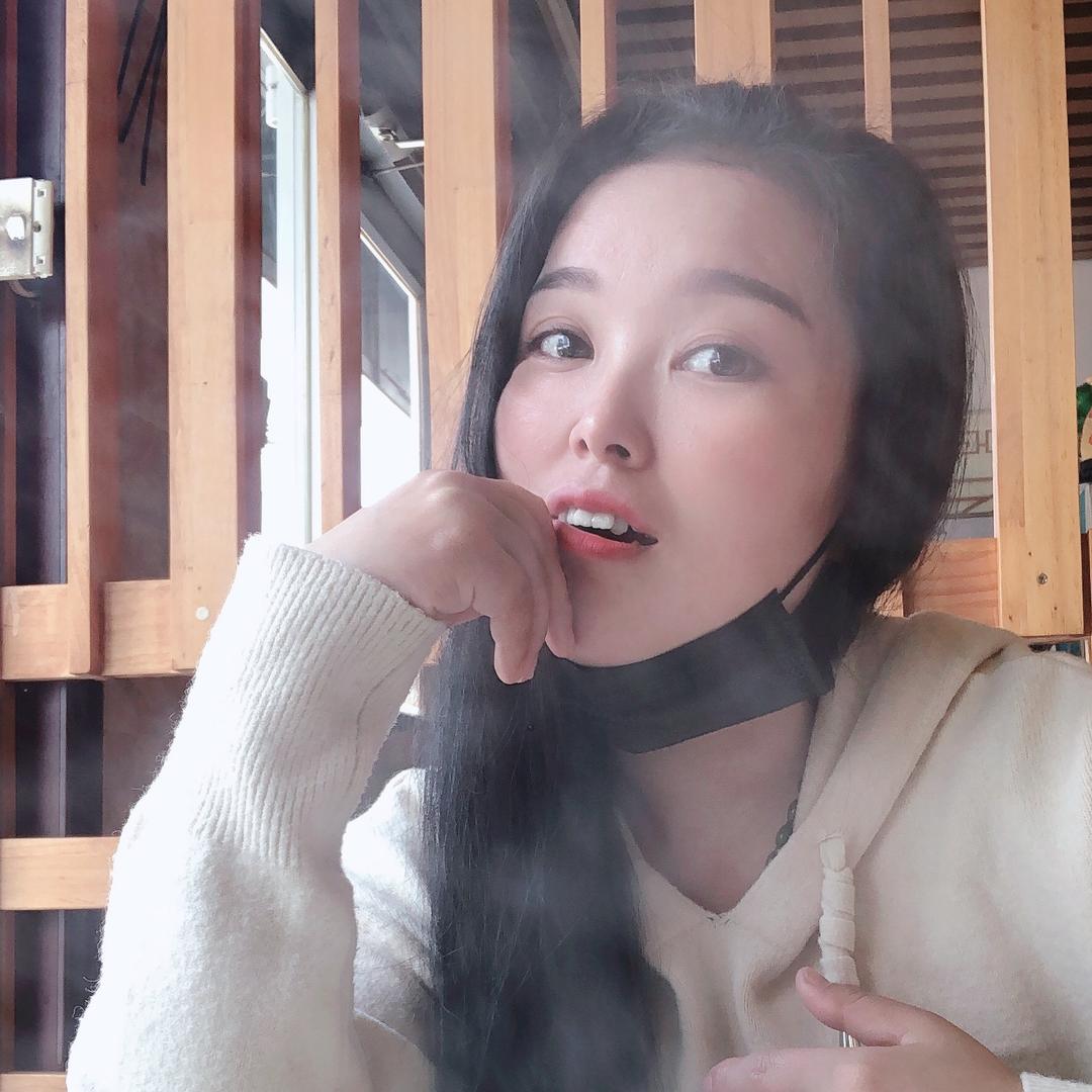 我来了🌈  你笑了