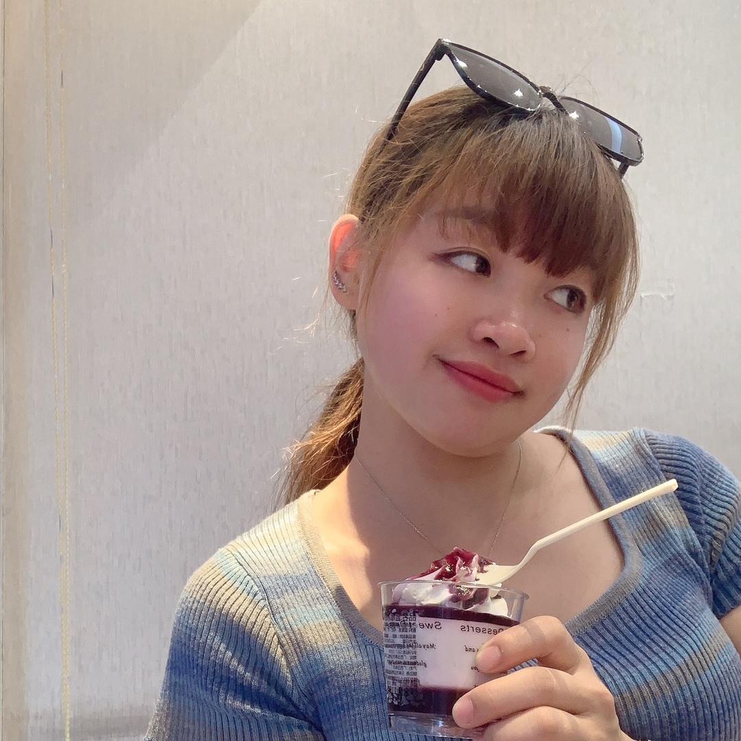 一只桃子