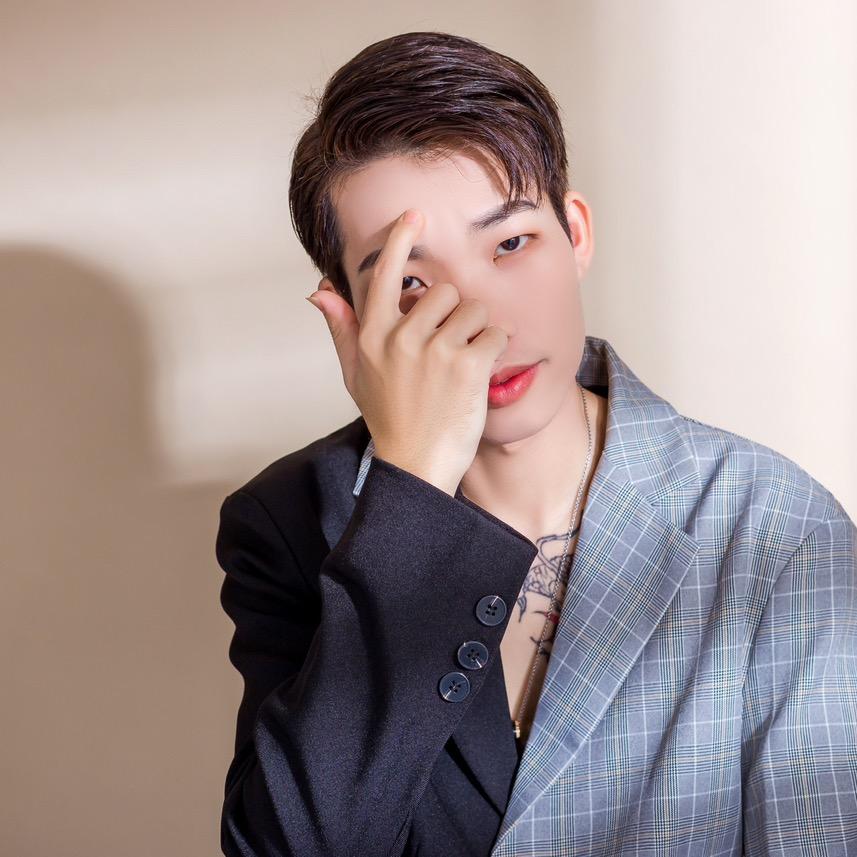 珠海井岸大信藤野造型专注减龄发型设计