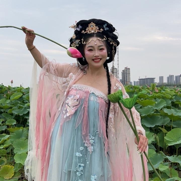 摩登女郎（运营师）