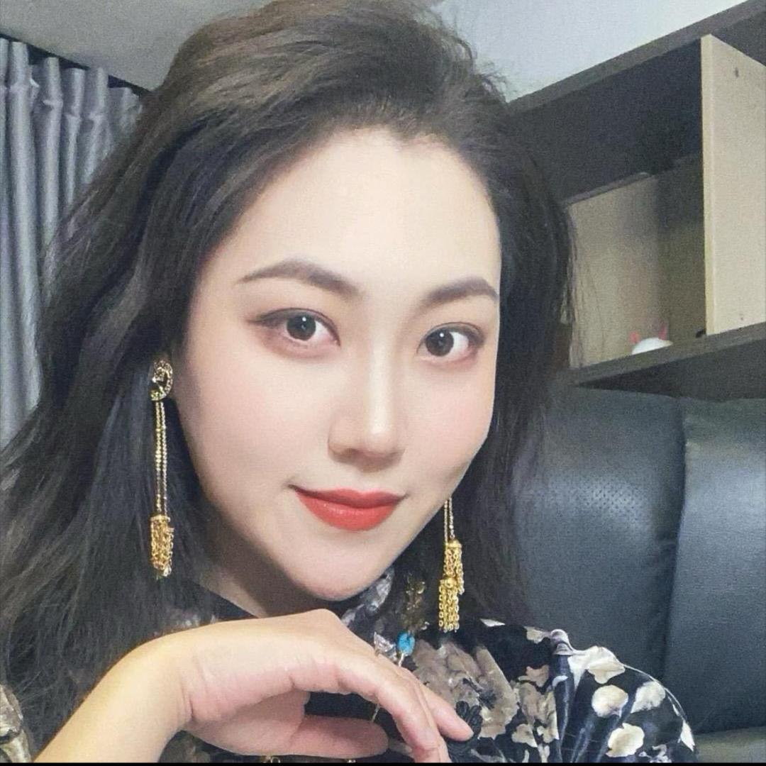 瑶瑶妹妹爱喝酒