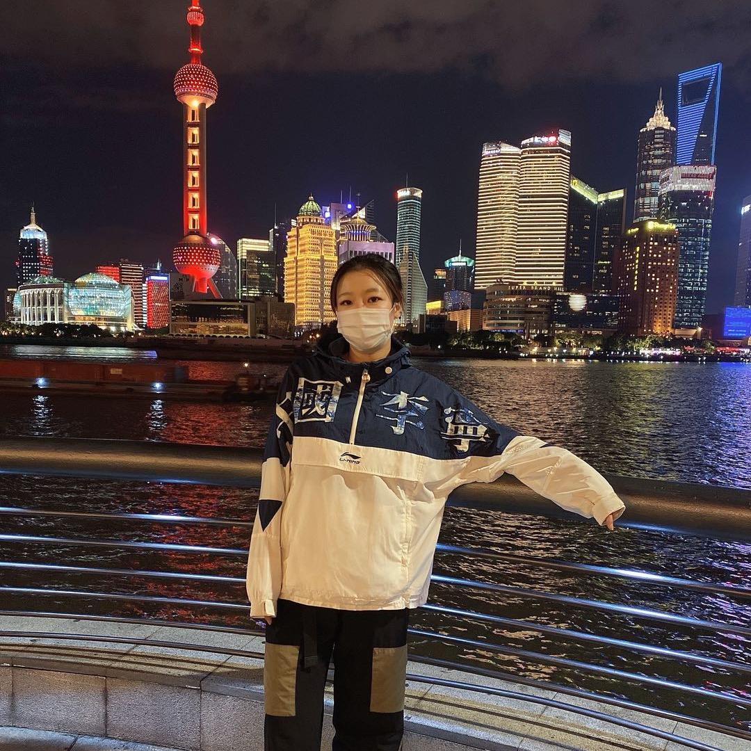 小小木子9月17号早8点素颜霜回馈大场
