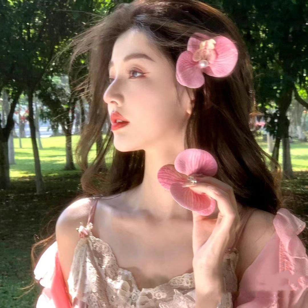 是糖糖吖🍬🍬