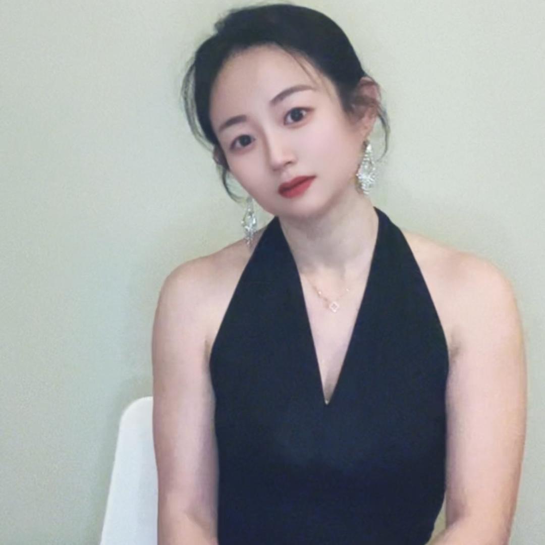 小家碧玉的玉儿