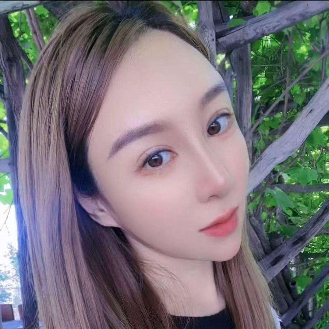 思思🎤（中午12点20开播)