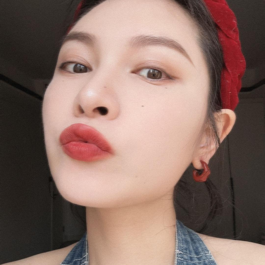 艾米美妆—Amy