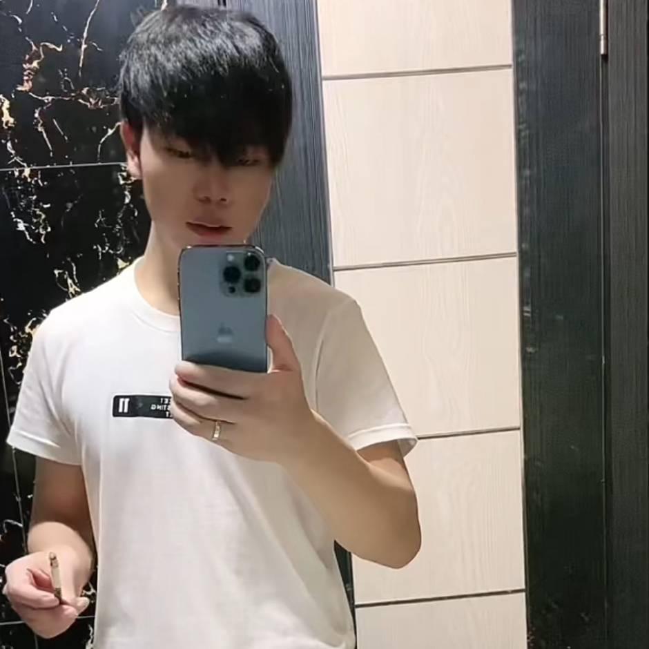 三少爷