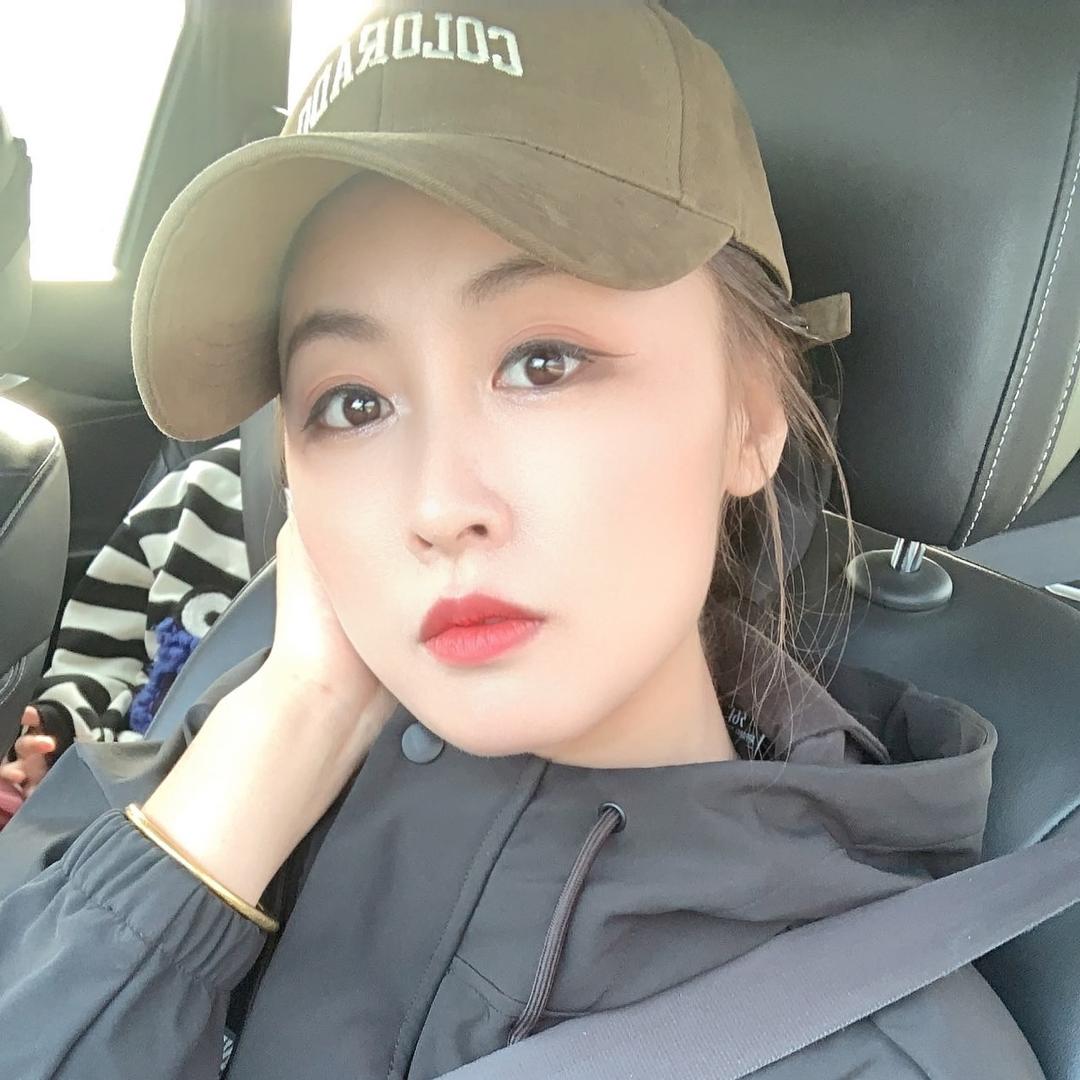 坏丫头(拒绝私聊)