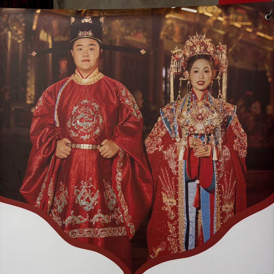 腾飞夫妇提车仪式现场