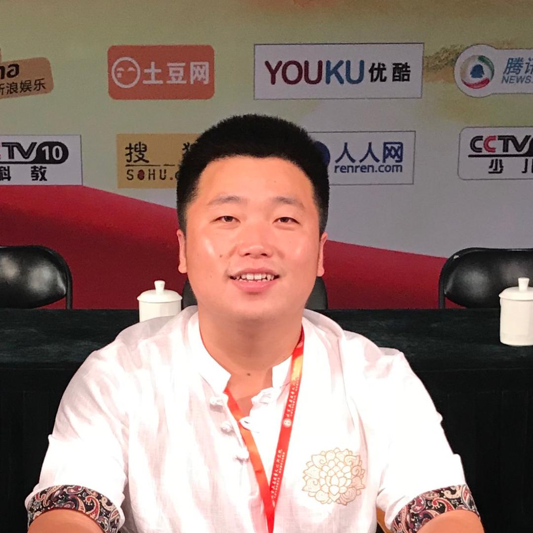 荆俐钧——凤凰