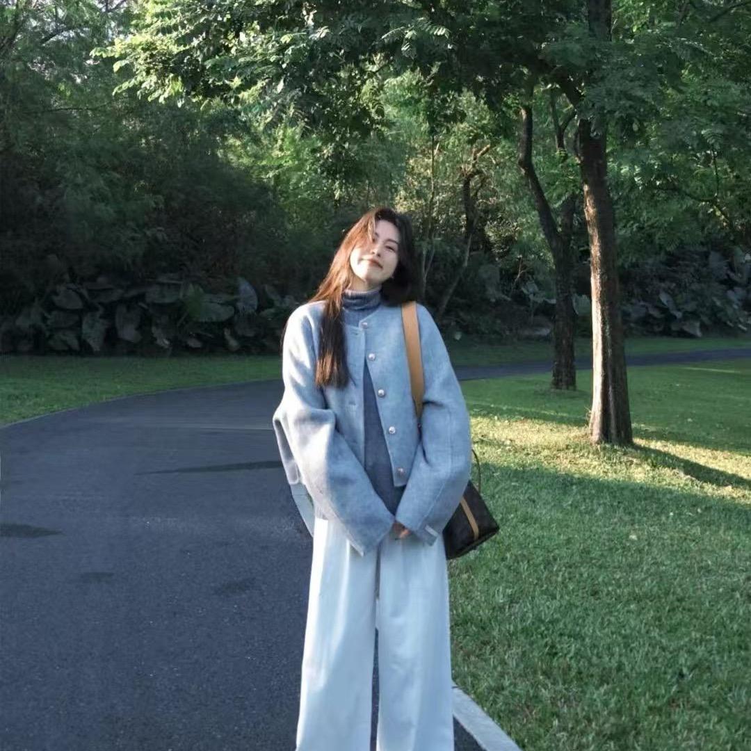 阿鲭&（涨粉中…..）