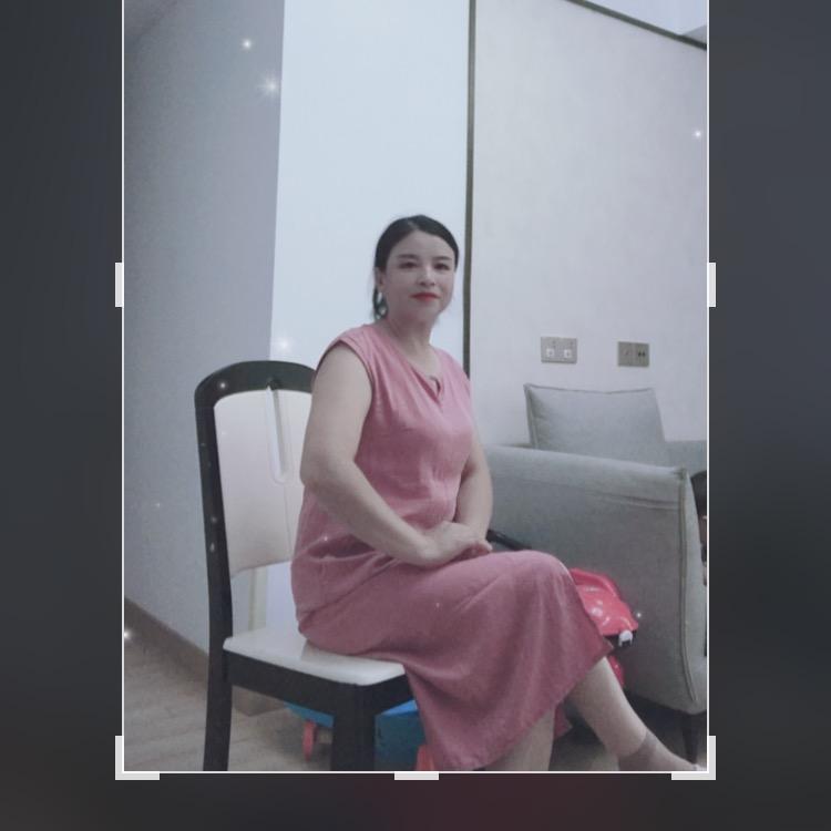 杜代香，商品在橱窗