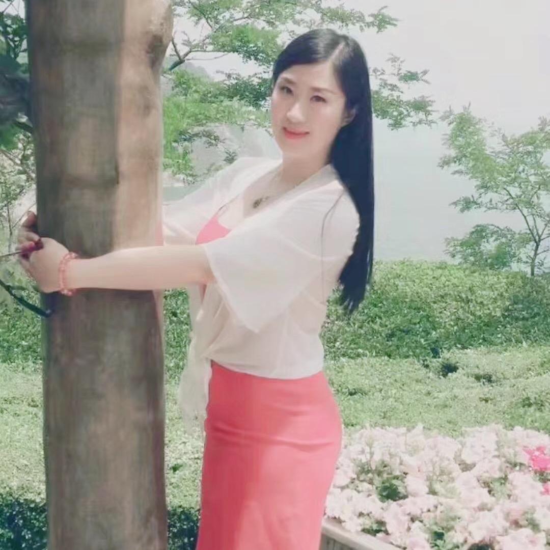 桃子饿了