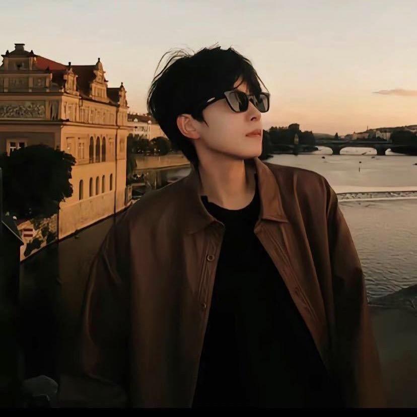 鲸-战战🌟