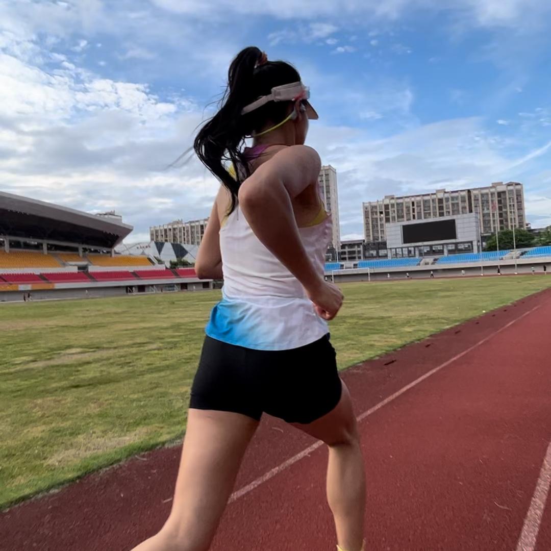 @雪莲爱🏃‍♀️跑步