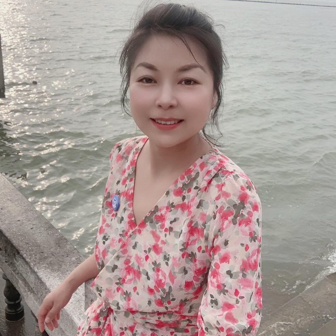 巩义 大红姐