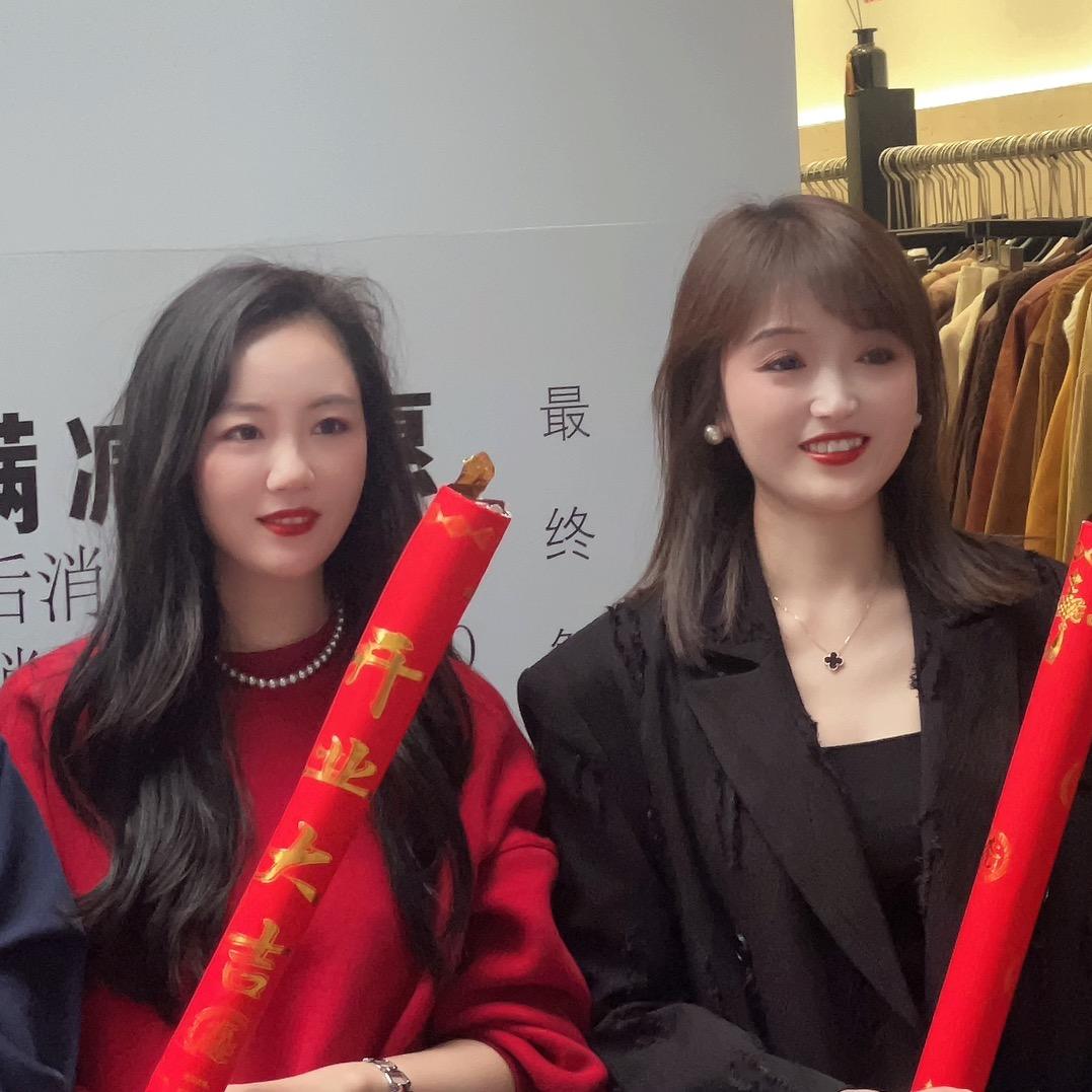 宜昌市伍家岗区女王服装店