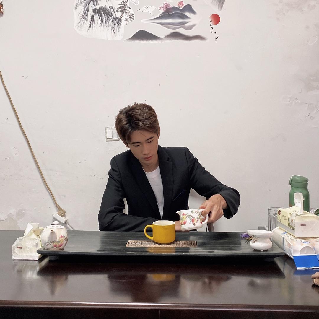 玲珑的商贸