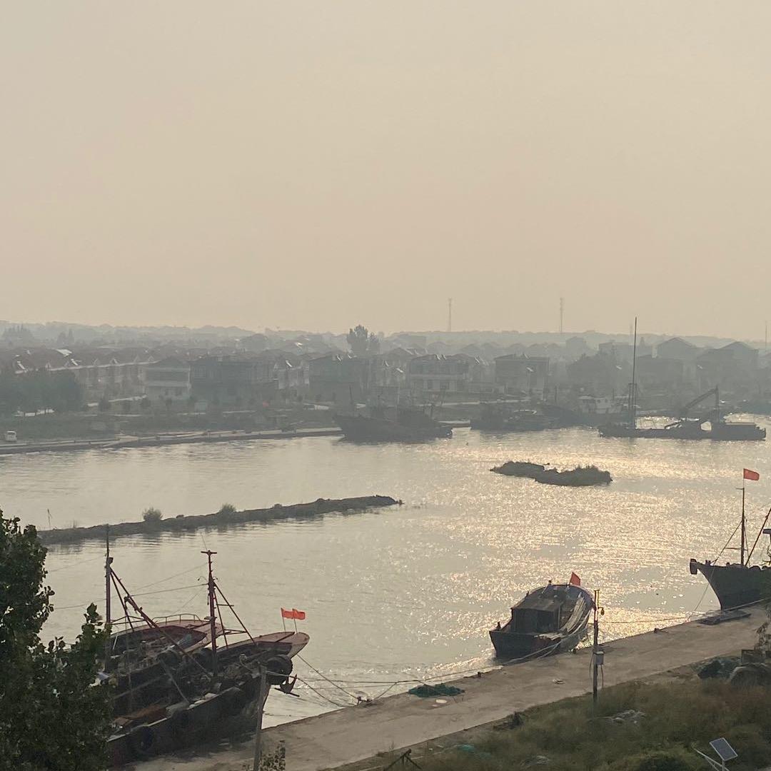 小二子海鲜吖
