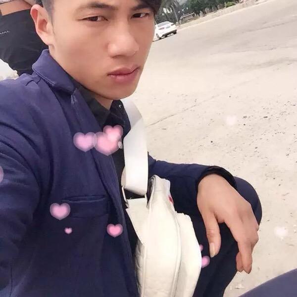 贵E龙哥