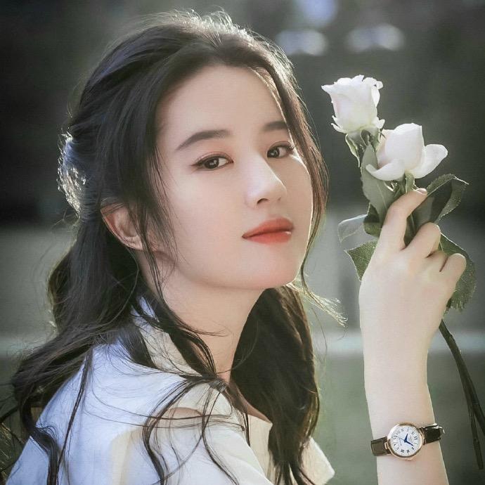 杨杨得亿