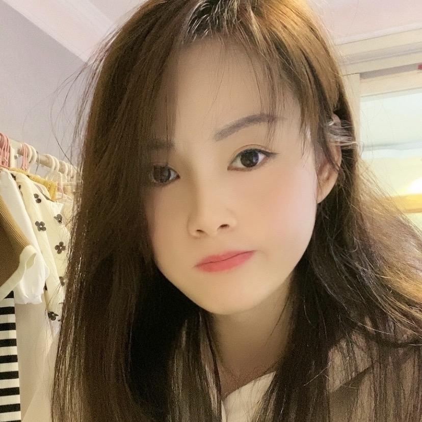 董董╰ ♥