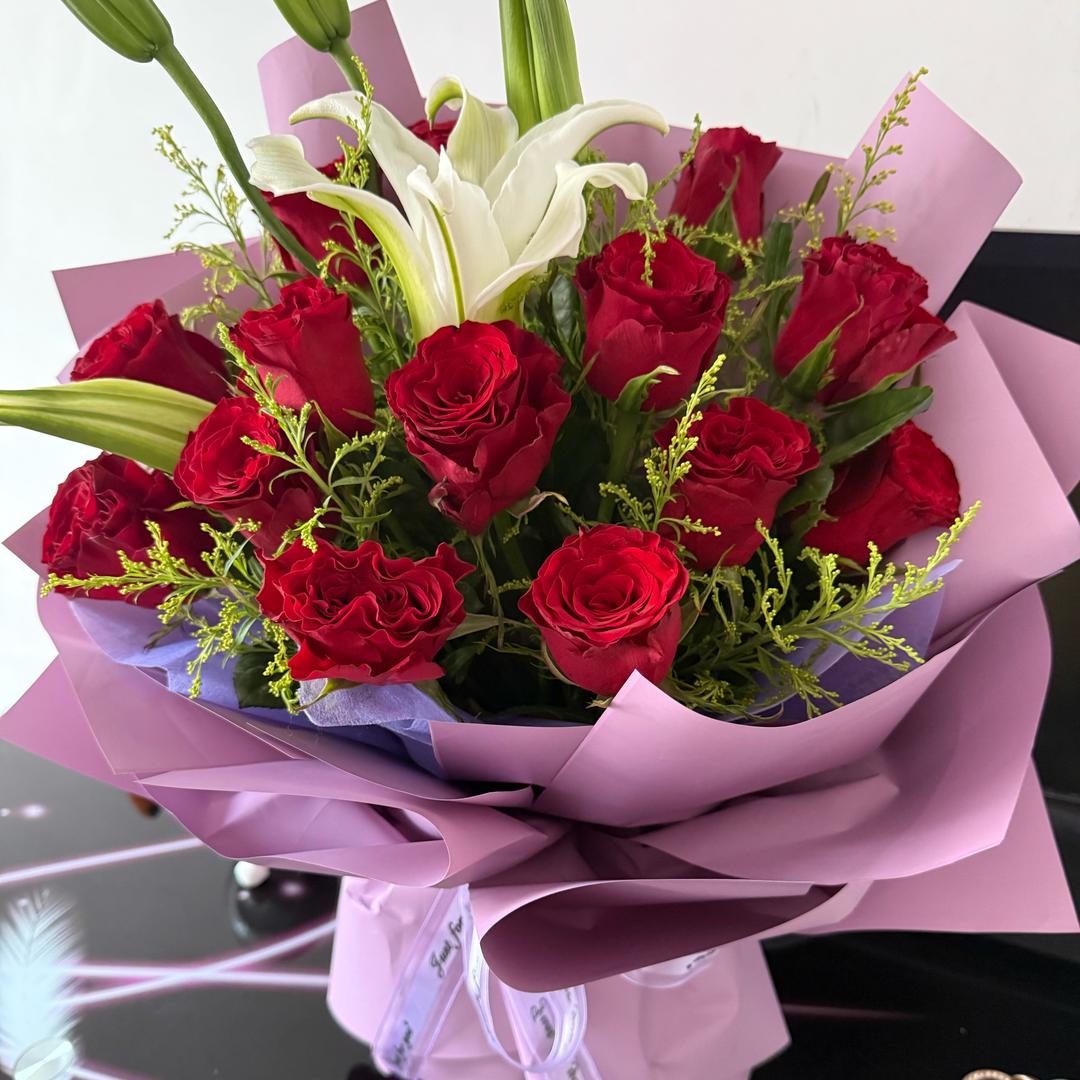 燕姐（拒绝私聊）