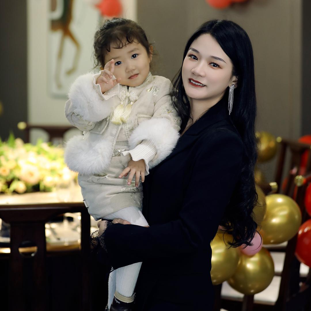 诗诗严选女装👗