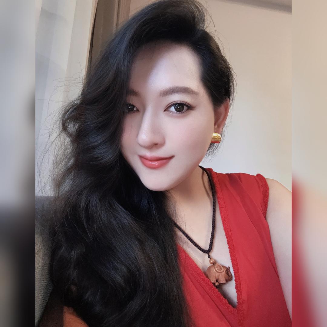 Julia.