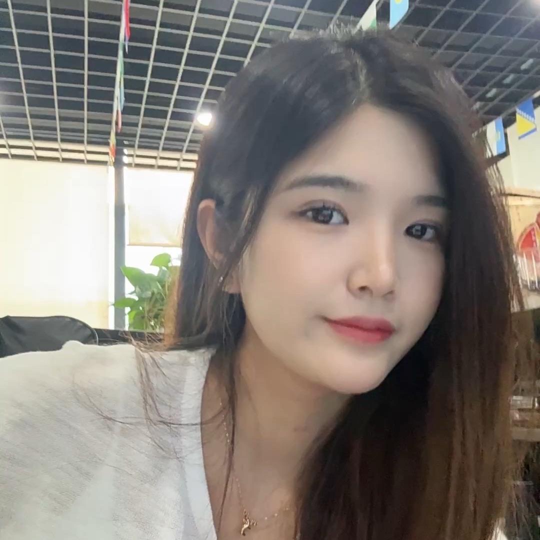妮妮💗