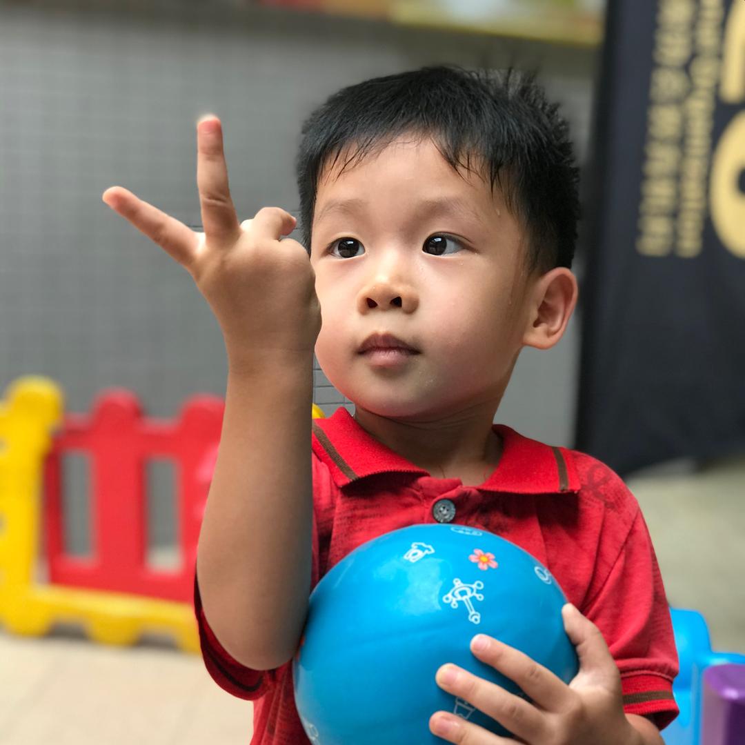 幸福玉米鸡脚汤（出非洲之心版）