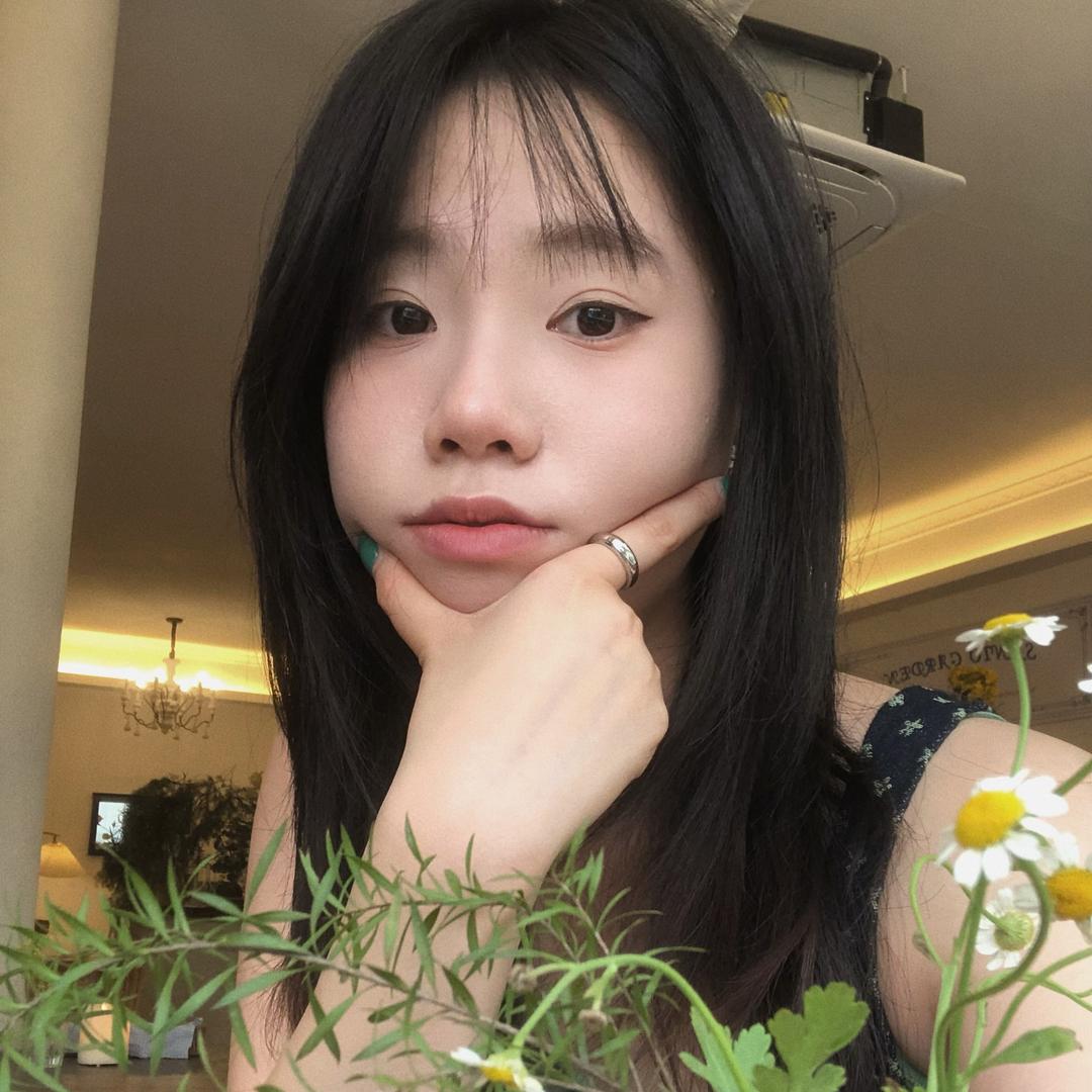 HeLi禾秝韩系服装店