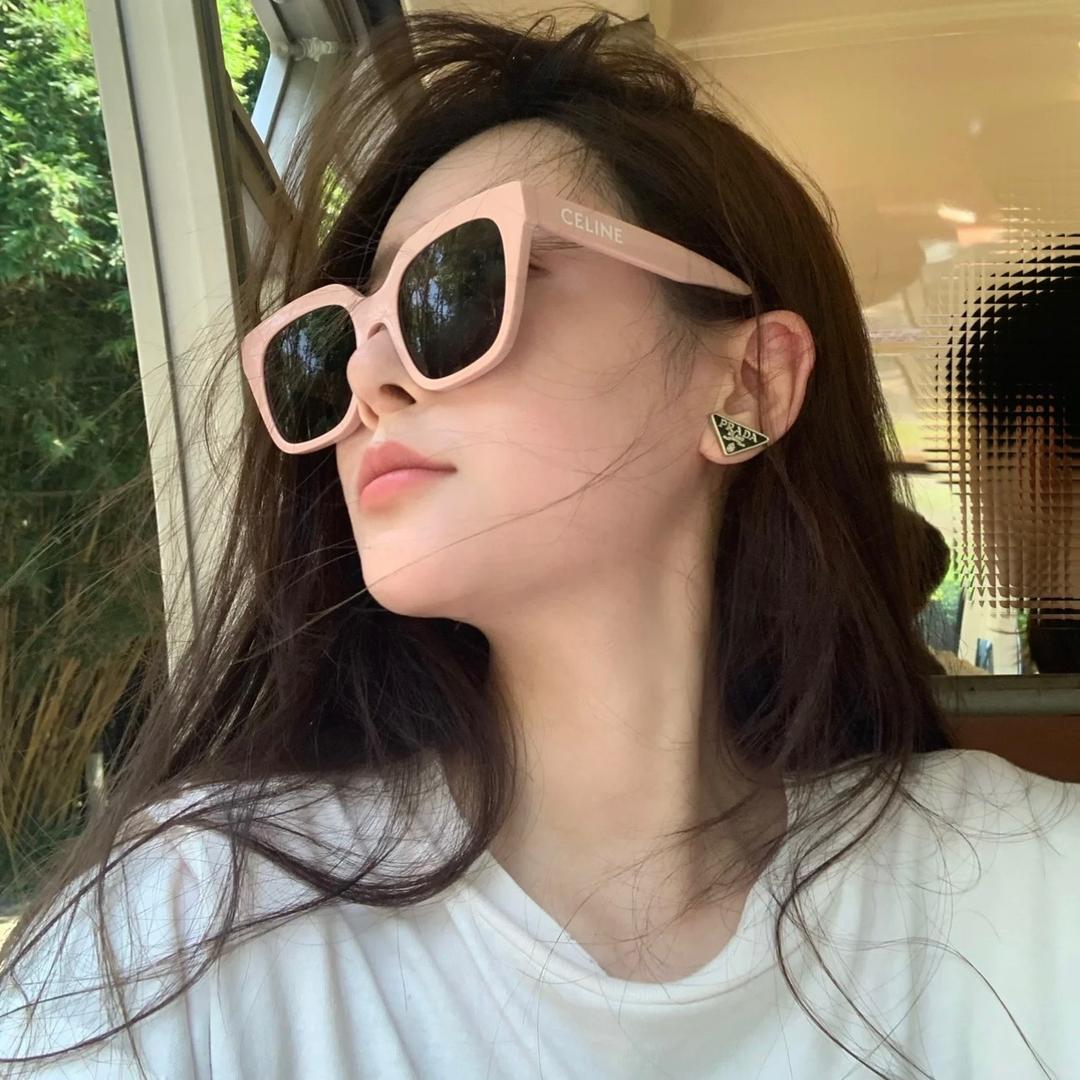 Daisy黛西