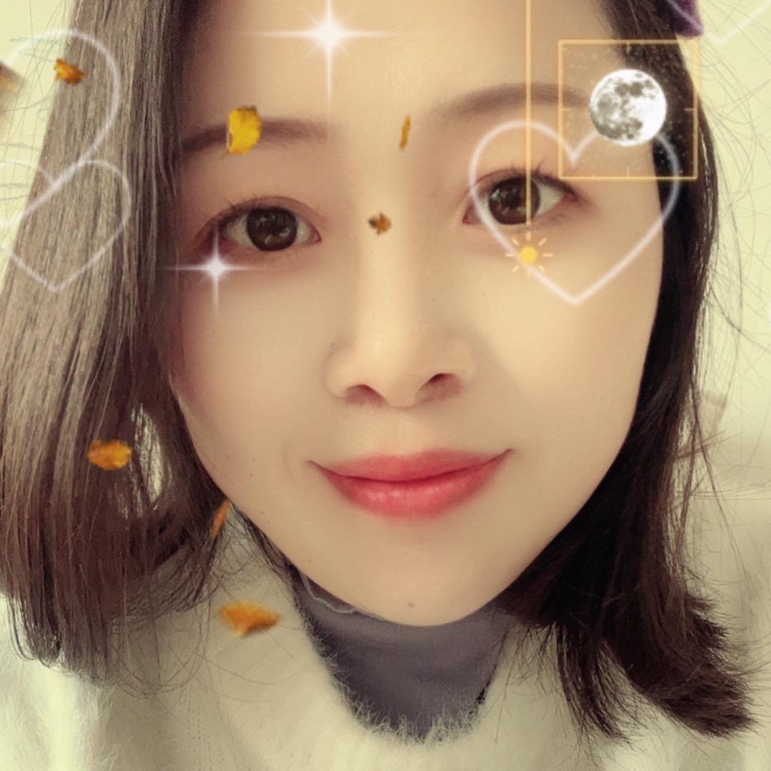 四🐷姐（商品在橱窗）