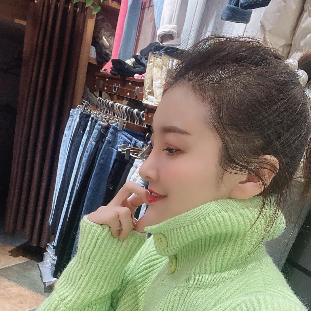 新郑市文化路菲酷服装店