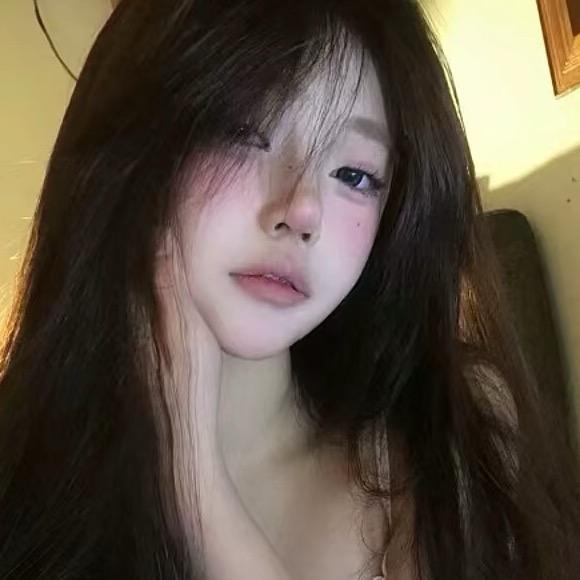 小悦不想睡🐶