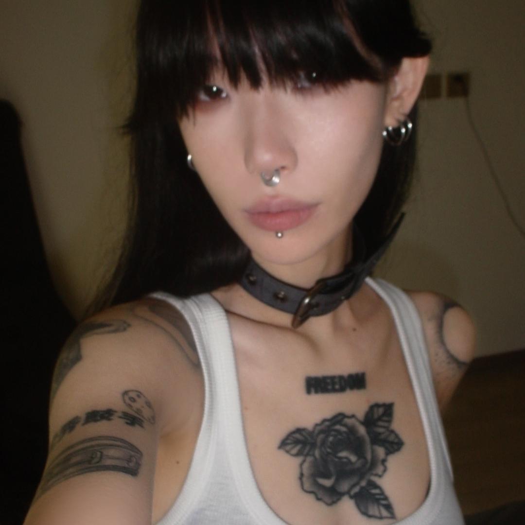 李多比2000