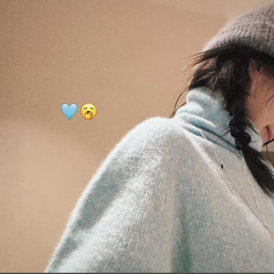 💐.