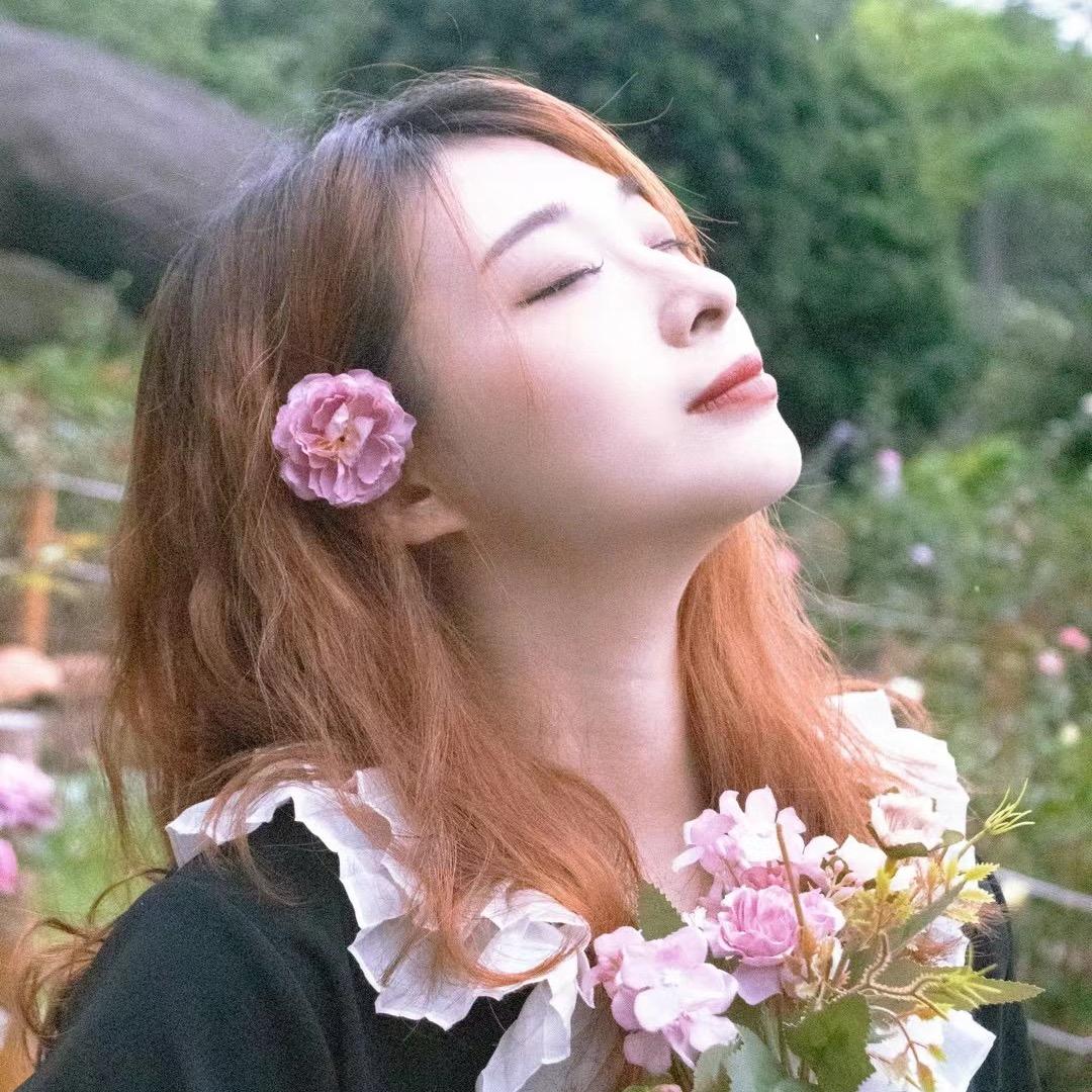 Alisa是阿丽莎🌸