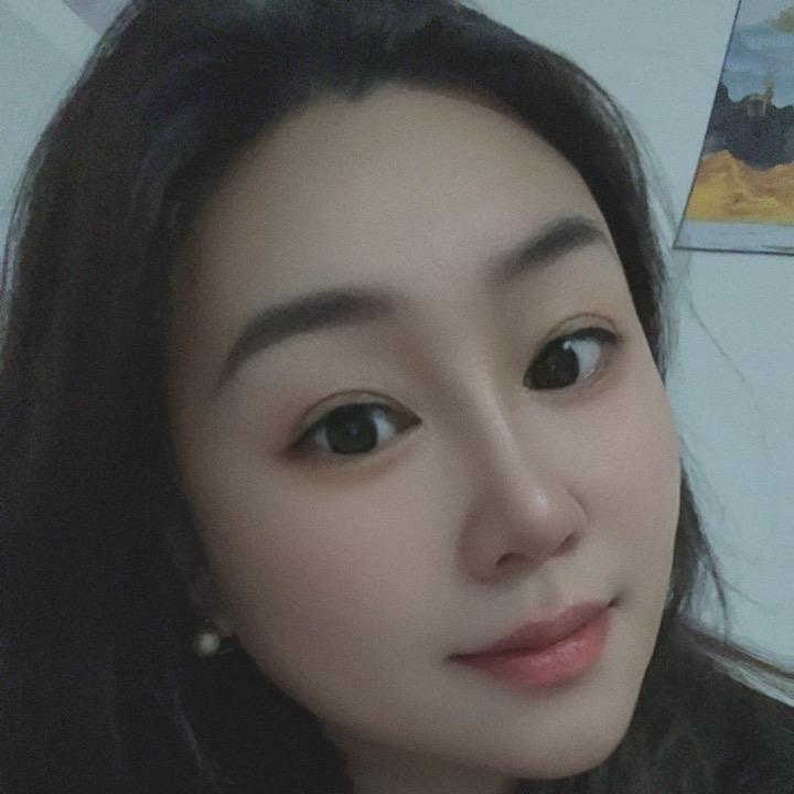 丽丽💕💕