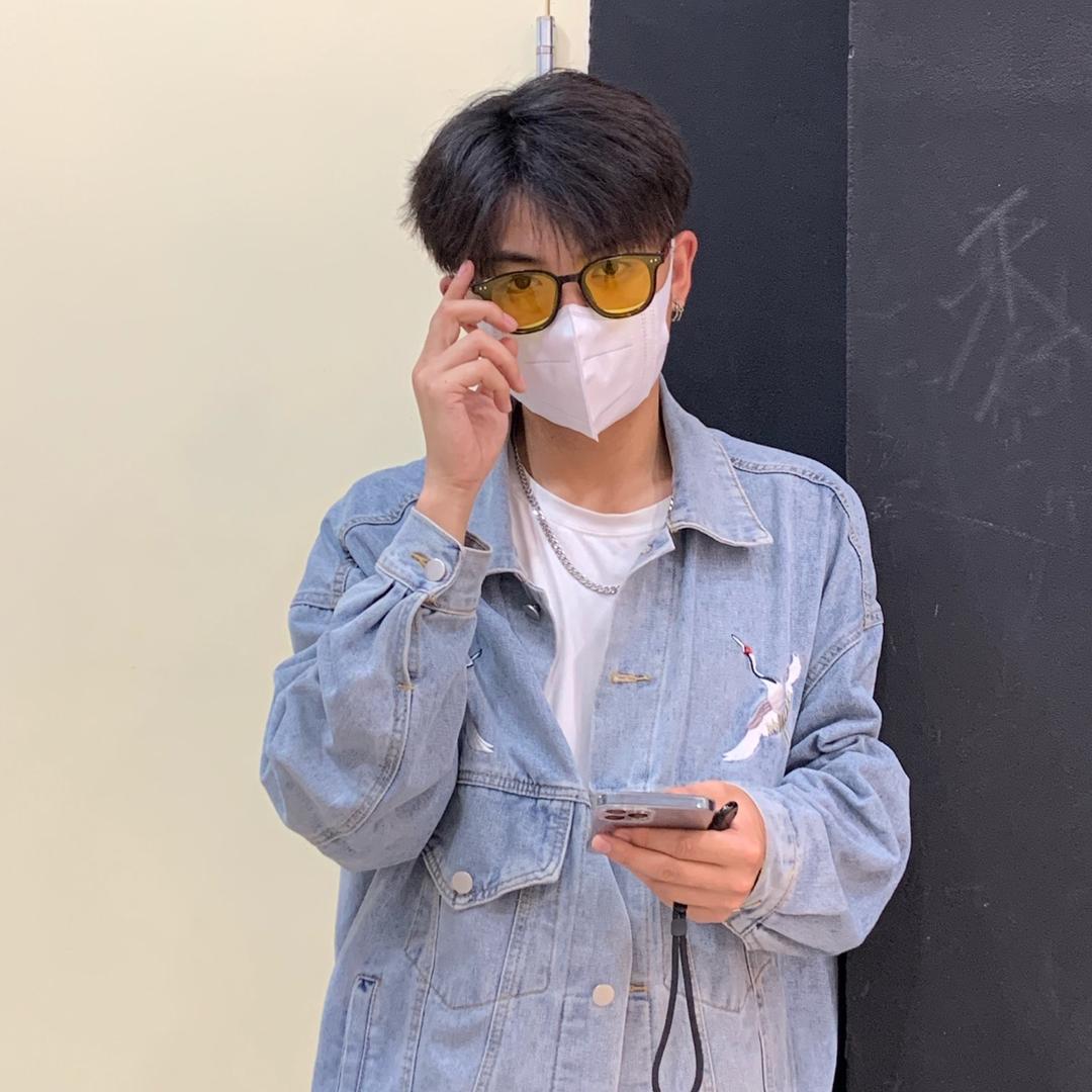 小林.