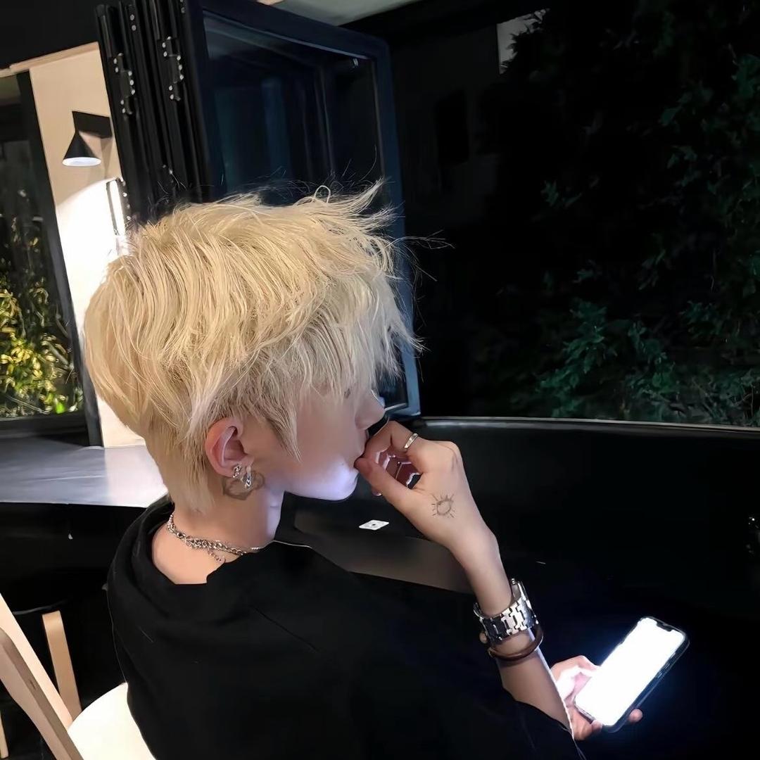 想成为恋爱博主