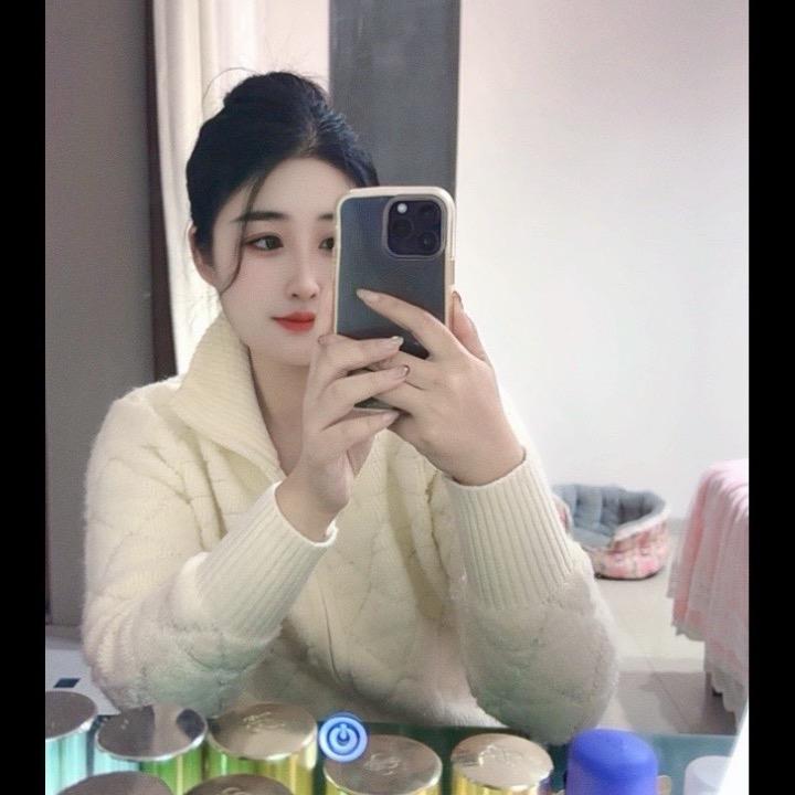 🫧🤍瓜子小姐姐