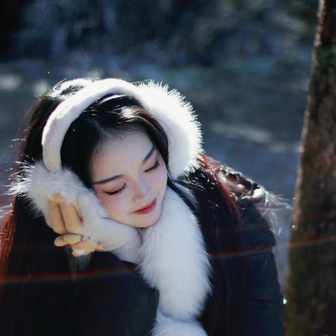 杨杨的画匣子