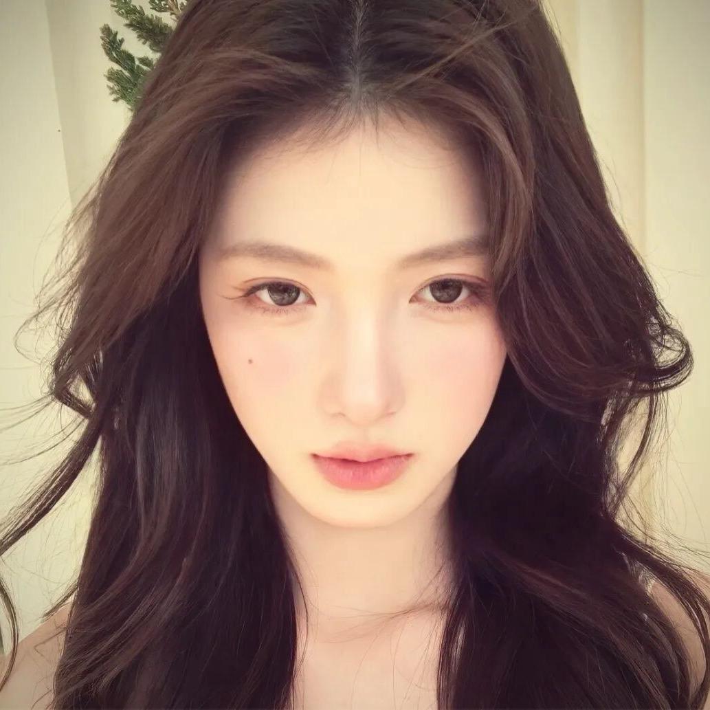 小懿.