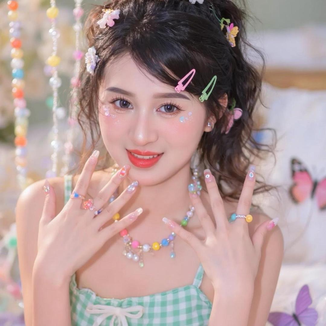 彩虹💕小甜心