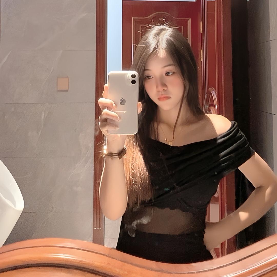 假睫毛  高价回收黄金都找我