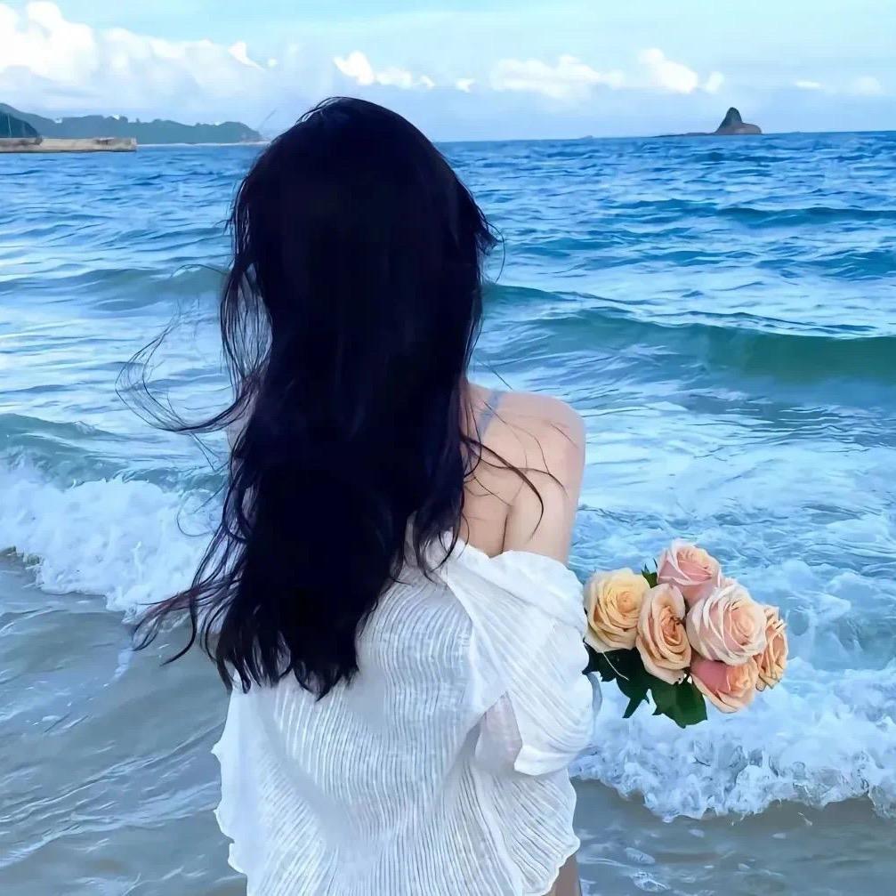 大鹅妹妹🦢