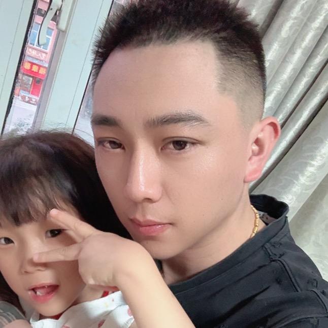小远.