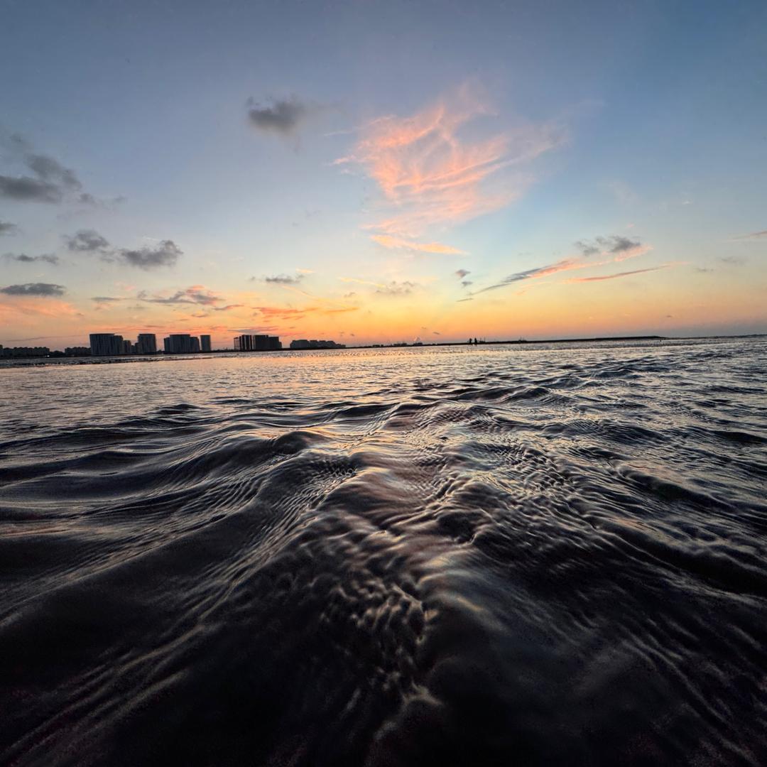 ♬ 仚屳屲冚凨凪凮夙 🎶